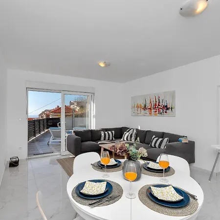 Lotte With Private Pool In The Center! Apartment *